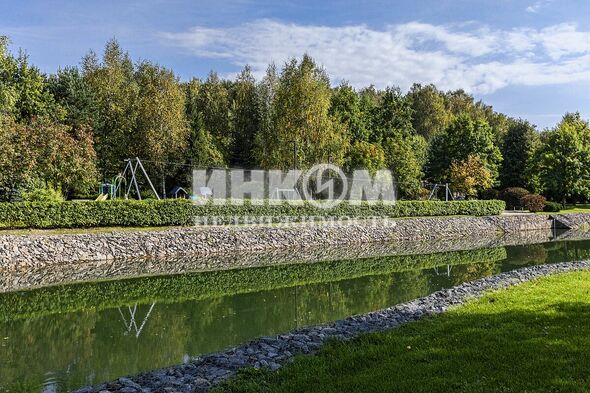Коттеджный поселок Монтевиль: . Новорижское ш., 23 км от МКАД