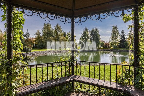 Коттеджный поселок Монтевиль: . Новорижское ш., 23 км от МКАД