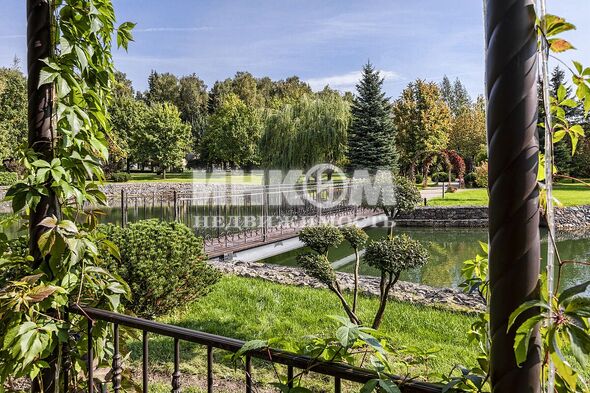 Коттеджный поселок Монтевиль: . Новорижское ш., 23 км от МКАД