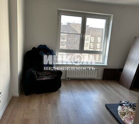 Доля 1/2 в 2-комн. квартире