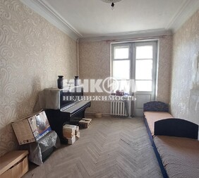 3 комнаты в 4-комн. квартире