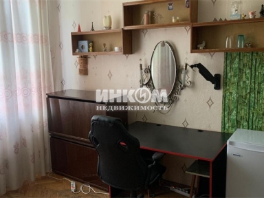 1 комната в 3-х комнатной квартире, Окружной проезд, 12
