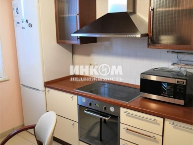 2-х комнатная квартира, Адмирала Лазарева ул, 43