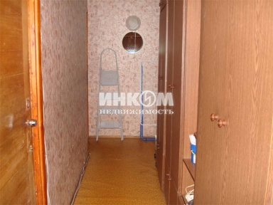 1 комната в 3-х комнатной квартире, Островитянова ул, 27 корп.3