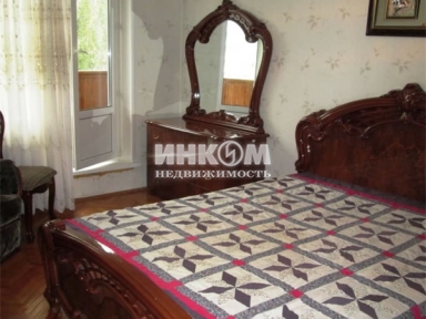 1 комната в 3-х комнатной квартире, Островитянова ул, 35