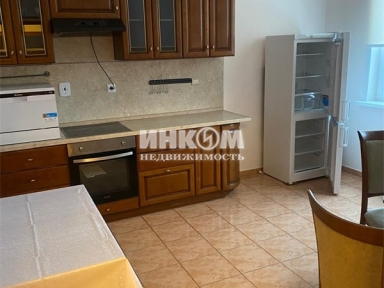 3-х комнатная квартира, Толбухина ул, 3 корп.2