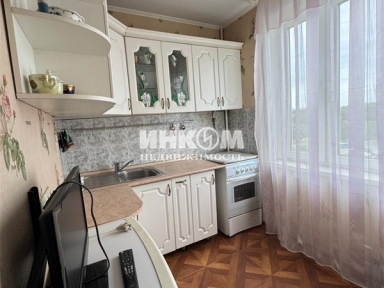 2-х комнатная квартира, Академика Янгеля ул, 8