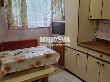 2-х комнатная квартира, Паршина ул, 27