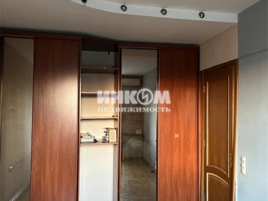 1 комната в 2-х комнатной квартире, Руставели ул, 1/2