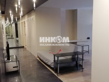 3-х комнатная квартира, Бажова ул, 8