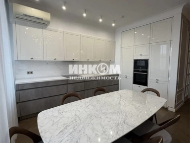 3-х комнатная квартира, Пироговская М. ул, 8