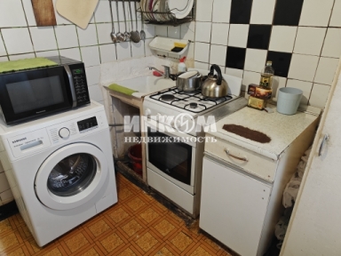 1 комната в 3-х комнатной квартире, Дорожная ул, 24&nbsp;корп.2