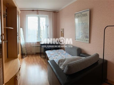 1 комната в 3-х комнатной квартире, Дорожная ул, 24&nbsp;корп.3