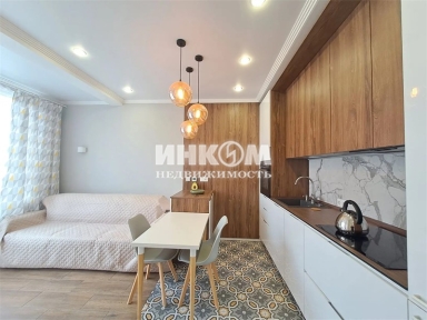 2-х комнатная квартира, Веласкеса б-р, 6