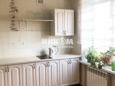 1-комнатная квартира, Академика Комарова ул, 7Б