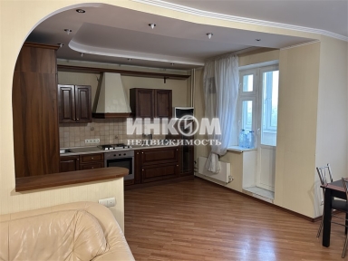 3-х комнатная квартира, Трофимова ул, 33