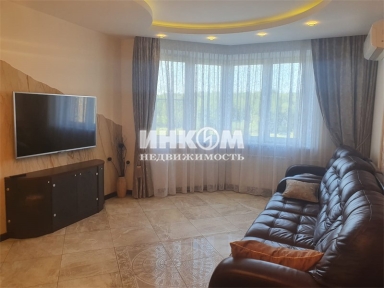 3-х комнатная квартира, Академика Виноградова ул, 9