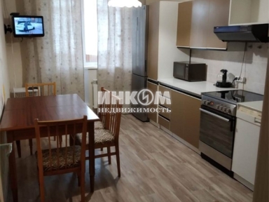 3-х комнатная квартира, Ангарская ул, 6