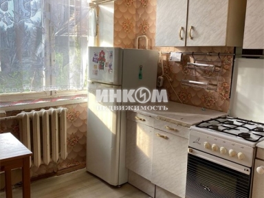 1-комнатная квартира, Максимова ул, 10