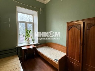 1 комната в 6-ти комнатной квартире, Никитский б-р, 7Б