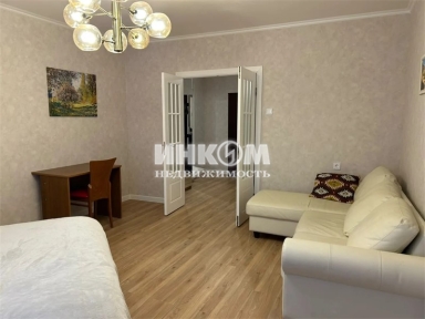 2-х комнатная квартира, Новаторов ул, 10