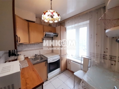 2-х комнатная квартира, Батюнинская ул, 3