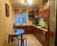 Купить трехкомнатную квартиру в Москве, Кировоградская ул