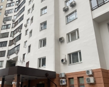 Купить трехкомнатную квартиру в Москве, Азовская ул