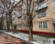 Купить трехкомнатную квартиру в Москве, Спортивная ул