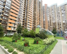 Купить трехкомнатную квартиру в Подмосковье, Сколковская ул