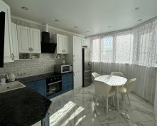 Купить трехкомнатную квартиру в Подмосковье, Зеленые Аллеи б-р