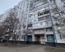 Купить трехкомнатную квартиру в Москве, Корнейчука ул