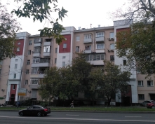 Купить трехкомнатную квартиру в Москве, 1905 года ул