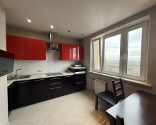 Купить трехкомнатную квартиру в Москве, Маршала Захарова ул