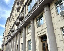 Купить двухкомнатную квартиру в Москве, Староконюшенный переулок