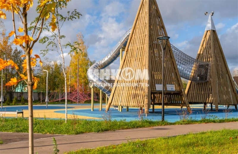Купить квартиру в новостройке Москва Мосфильмовский 2-й пер ЖК Woods (Вудс)