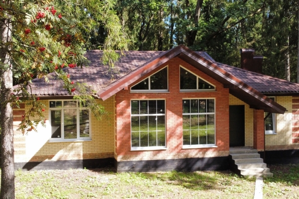 Коттеджный поселок Свой лес Свой пляж: Дома. Дмитровское ш., 45 км от МКАД